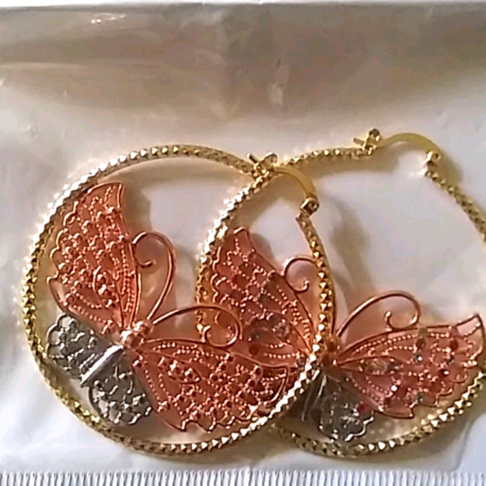 Butterfly earring